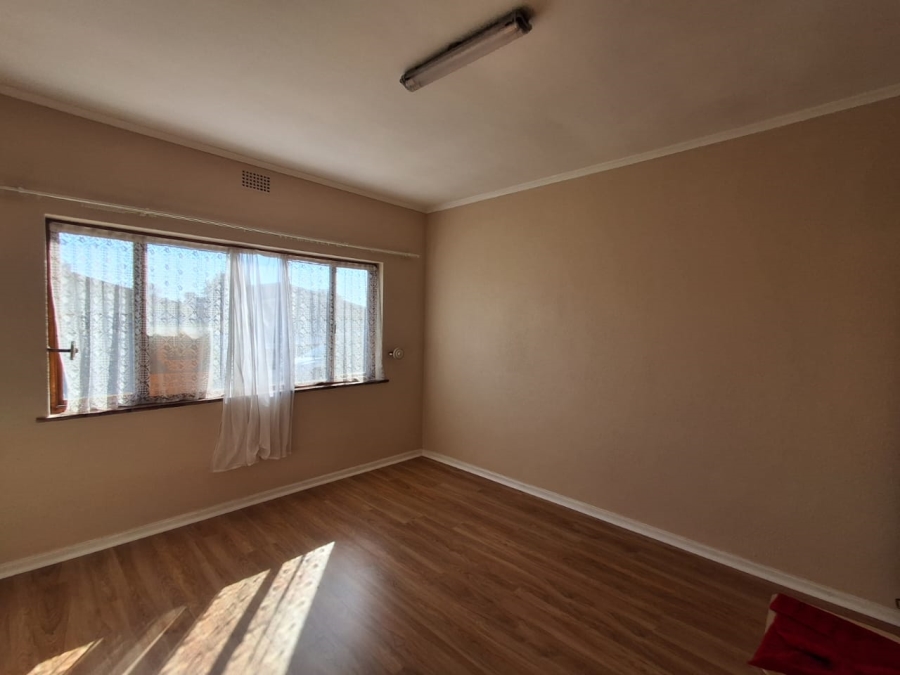 3 Bedroom Property for Sale in Churchill Estate Western Cape